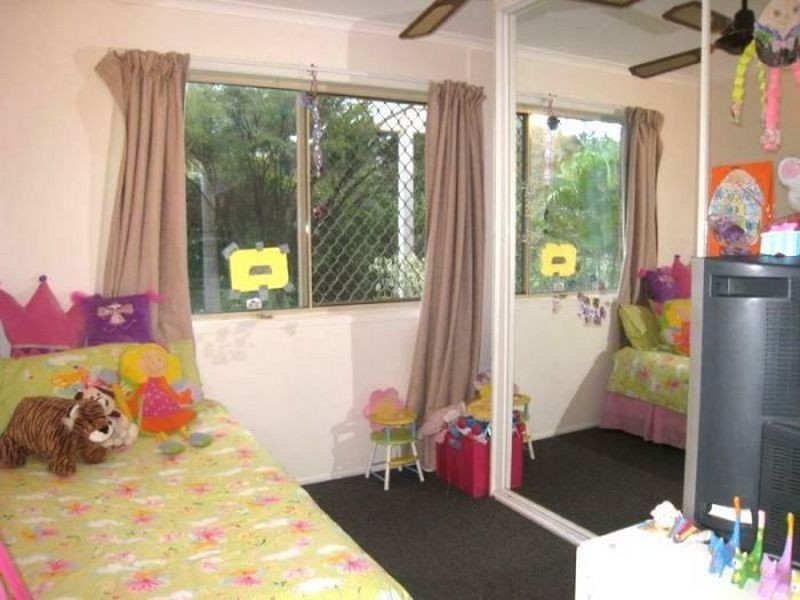 27 Barrine Drive, Worongary QLD 4213