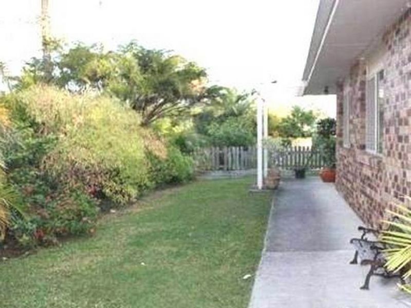 27 Barrine Drive, Worongary QLD 4213