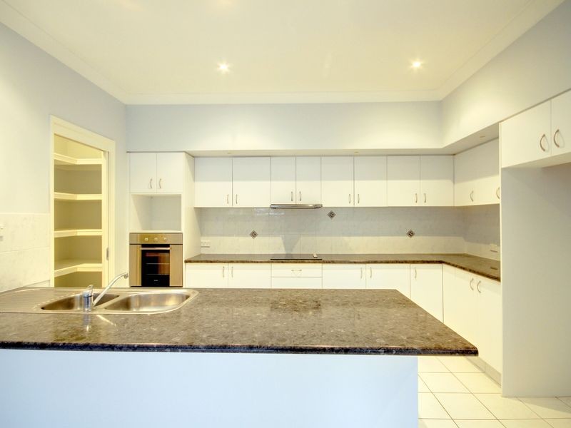 11 Dollar Bird Court, Gilston QLD 4211