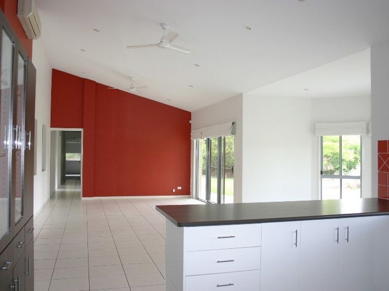 1 Pasture Place, Mount Nathan QLD 4211