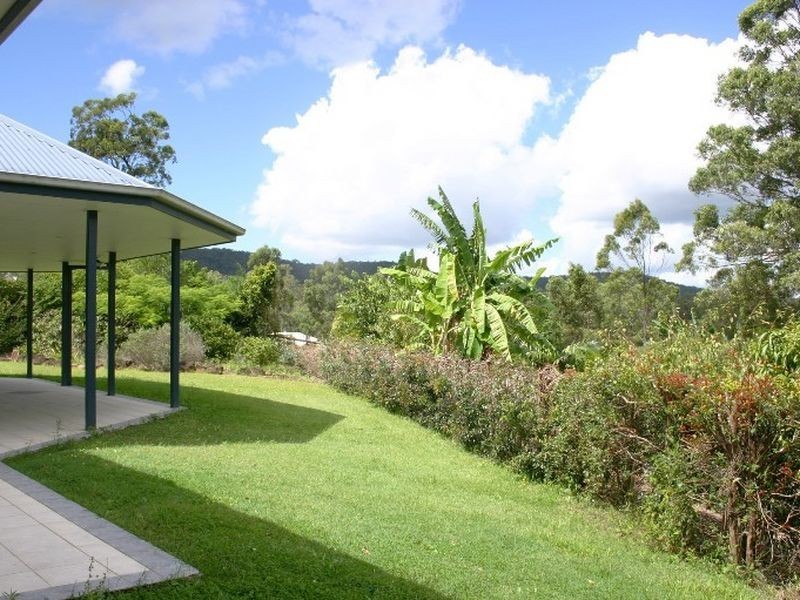 1 Pasture Place, Mount Nathan QLD 4211