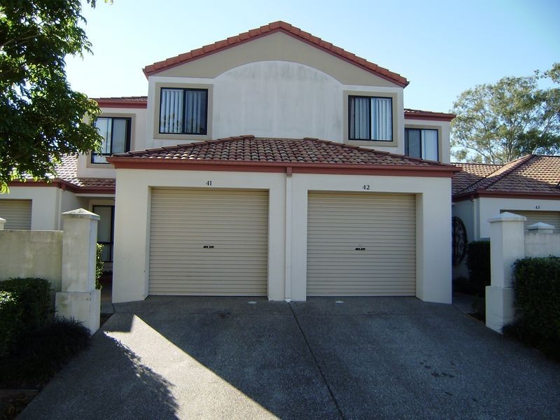 42a/64 Gilston Road, Nerang QLD 4211