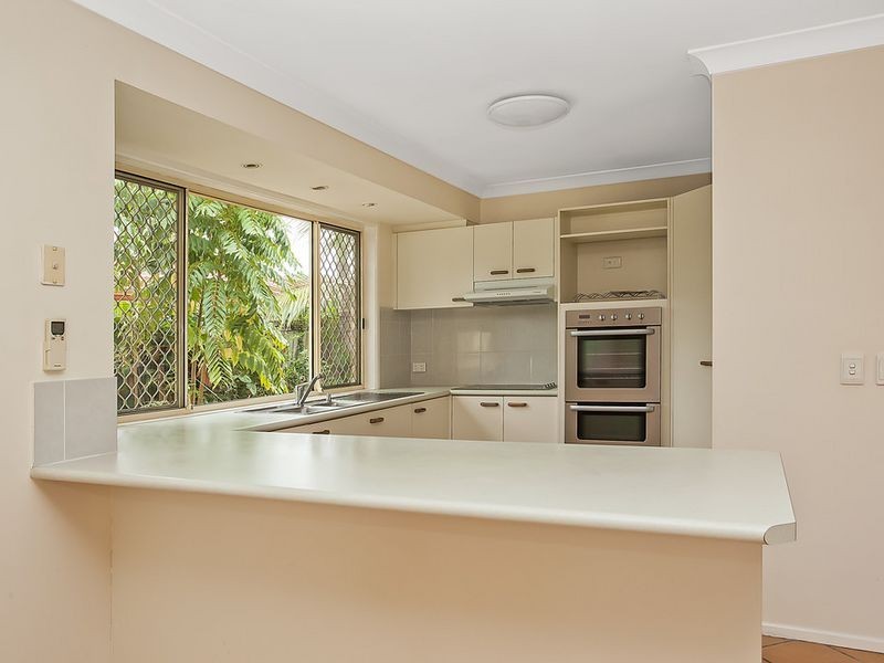 111 Hickey Way, Carrara QLD 4211
