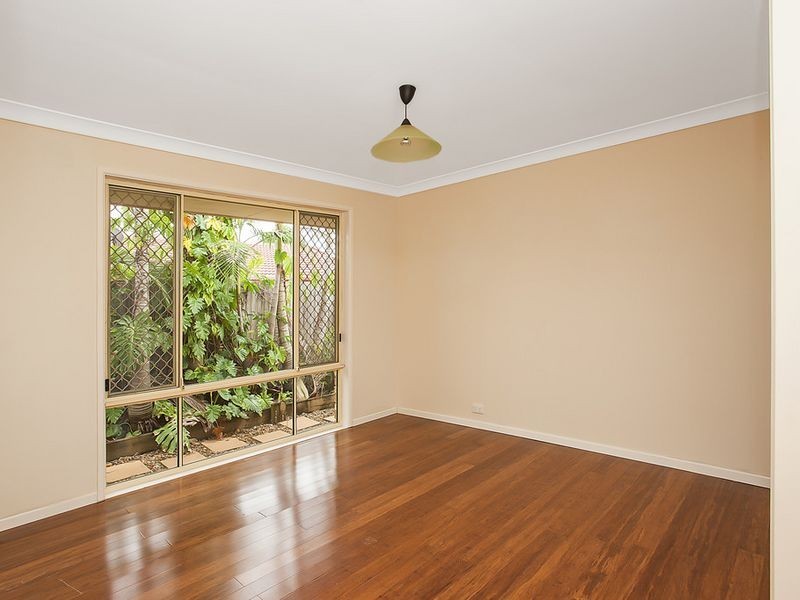 111 Hickey Way, Carrara QLD 4211