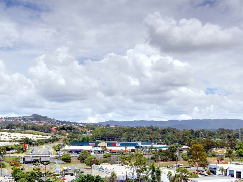 2/72 Paddington Drive, Carrara QLD 4211