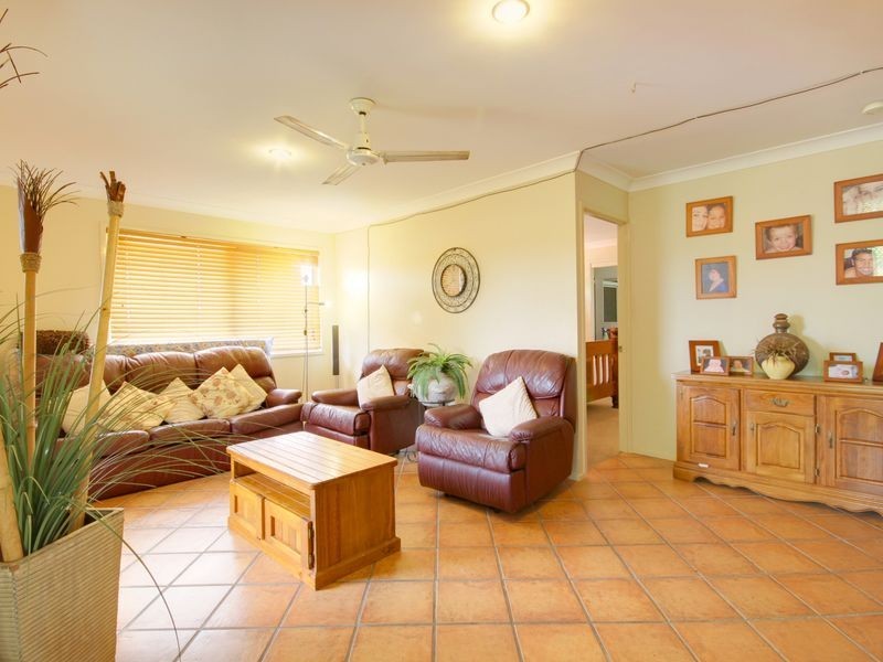 2/72 Paddington Drive, Carrara QLD 4211