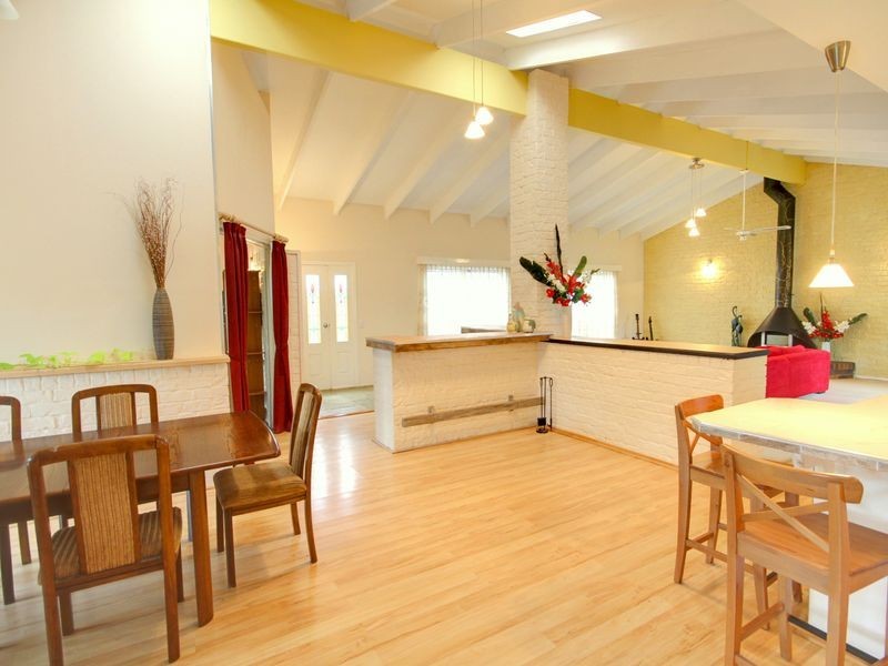 11 Bards Court, Nerang QLD 4211