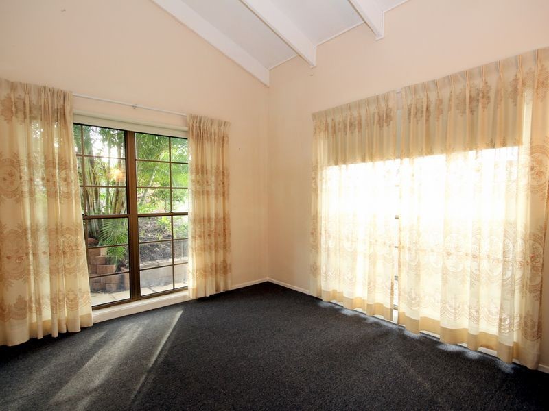 11 Bards Court, Nerang QLD 4211