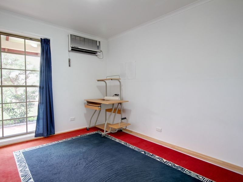 11 Bards Court, Nerang QLD 4211