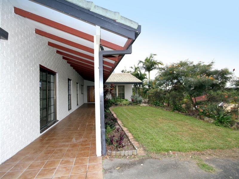 11 Bards Court, Nerang QLD 4211