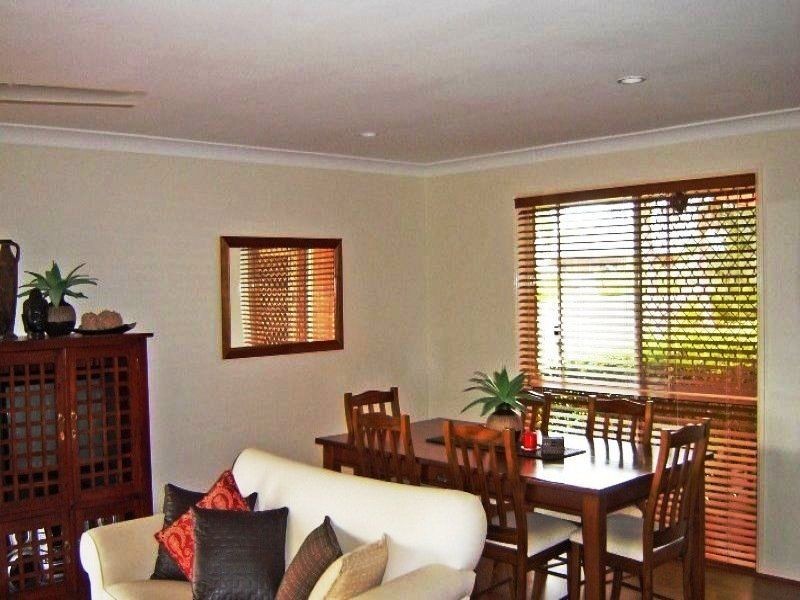 60 Armstrong Way, Highland Park QLD 4211