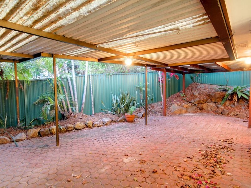 60 Alexander Drive, Highland Park QLD 4211