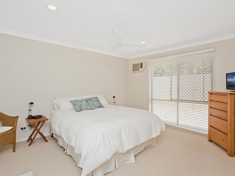 3 Redstone Court, Carrara QLD 4211