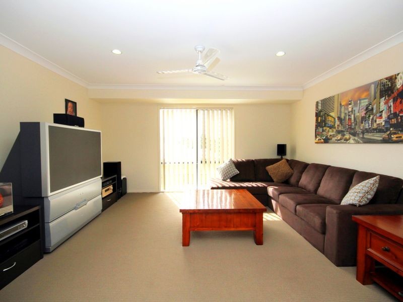 12 Jackaroo Crescent, Gilston QLD 4211