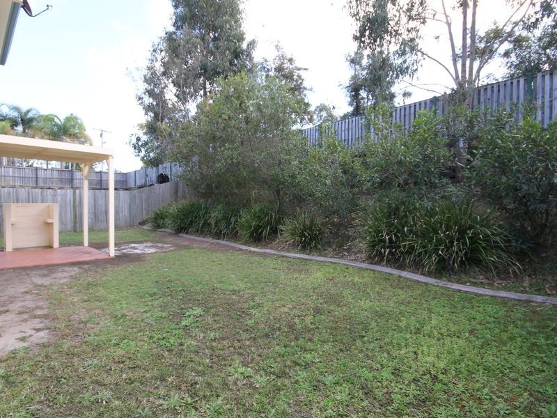 40 Clear River Boulevard, Ashmore QLD 4214