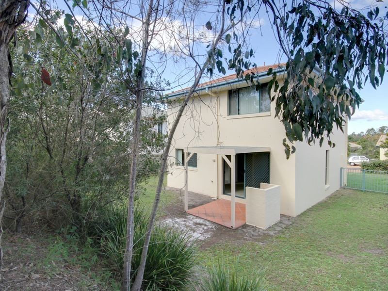 40 Clear River Boulevard, Ashmore QLD 4214