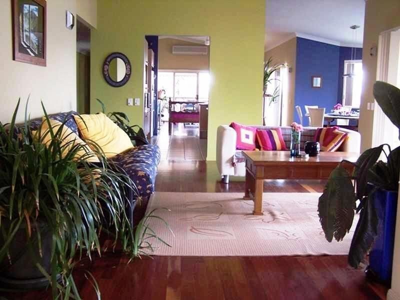 13 Marriott Way, Highland Park QLD 4211