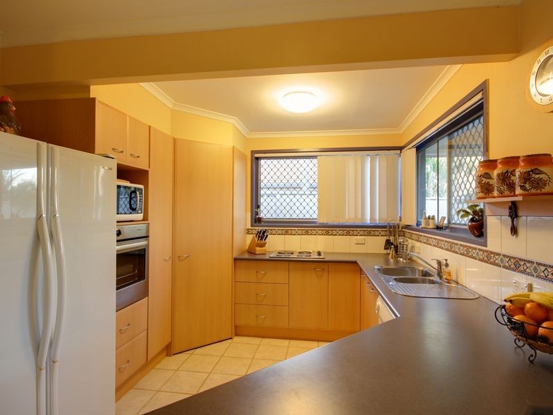 11 Riverlea Waters Drive, Nerang QLD 4211