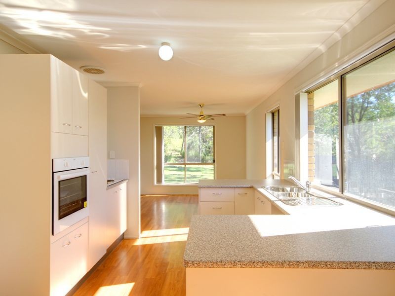 6 Adventure Drive, Oxenford QLD 4210