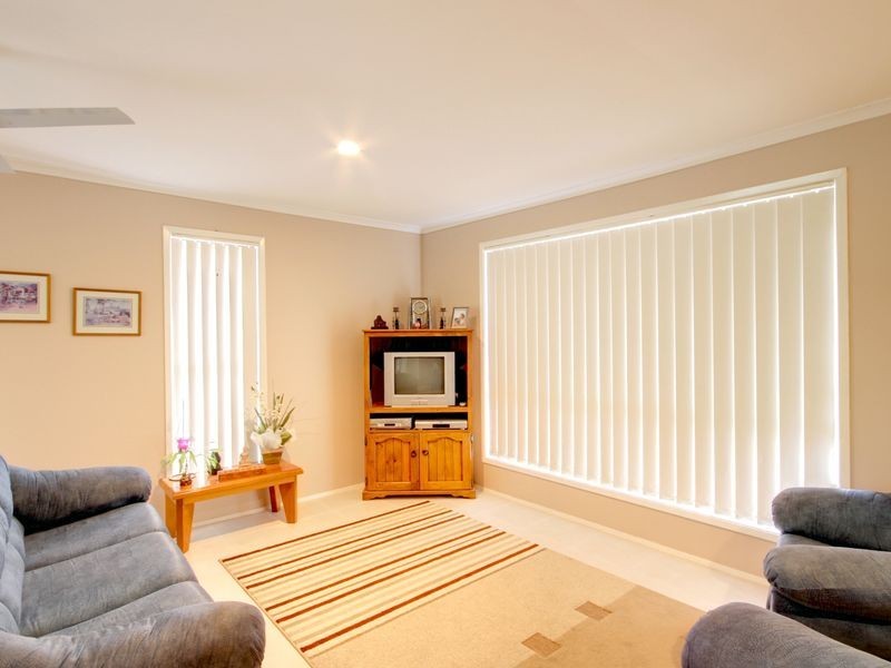 84 Alexander Drive, Highland Park QLD 4211