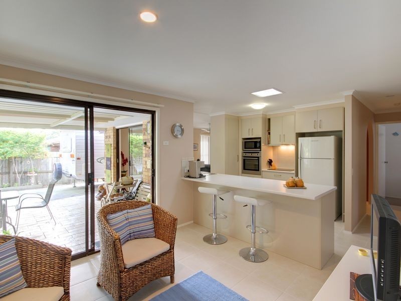 84 Alexander Drive, Highland Park QLD 4211