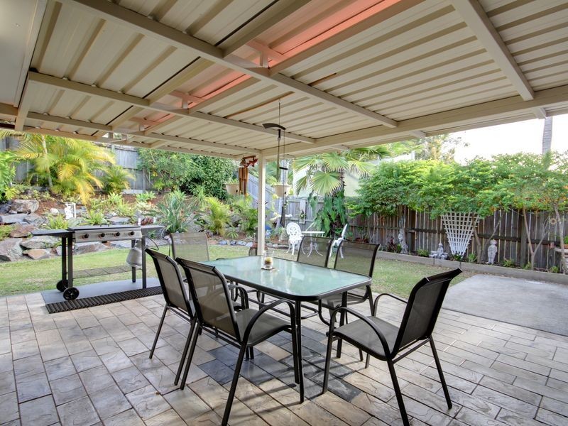 84 Alexander Drive, Highland Park QLD 4211