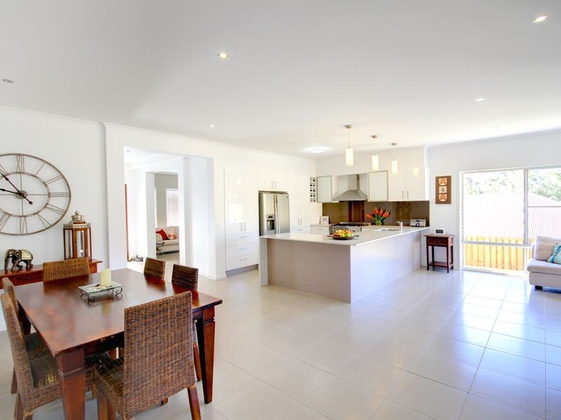 9 Drovers Avenue, Gilston QLD 4211