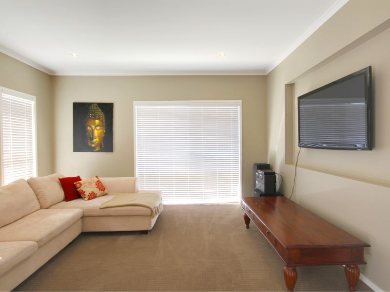 9 Drovers Avenue, Gilston QLD 4211