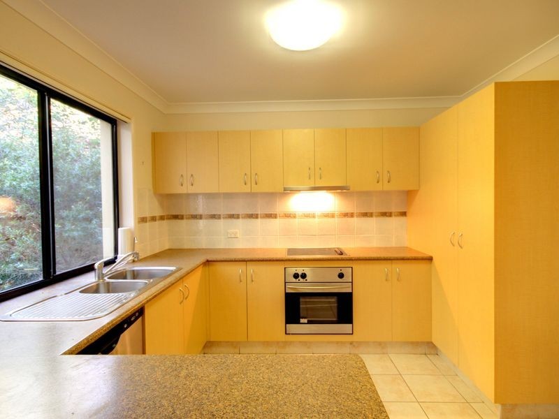 9/20 Marybeth Crescent, Molendinar QLD 4214