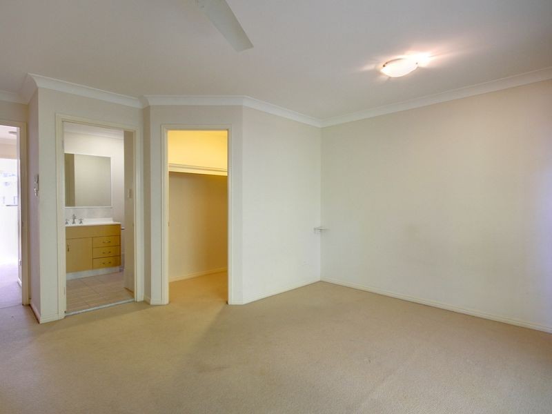 9/20 Marybeth Crescent, Molendinar QLD 4214