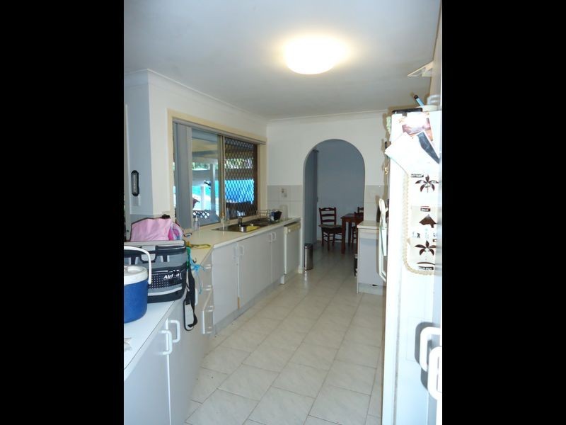 11 Marble Drive, Carrara QLD 4211