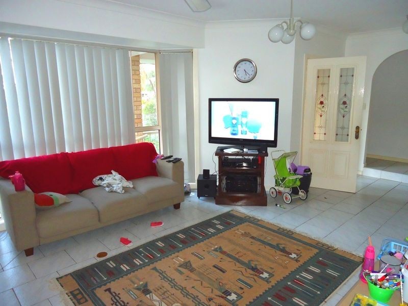 11 Marble Drive, Carrara QLD 4211