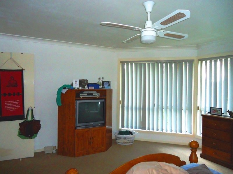 11 Marble Drive, Carrara QLD 4211
