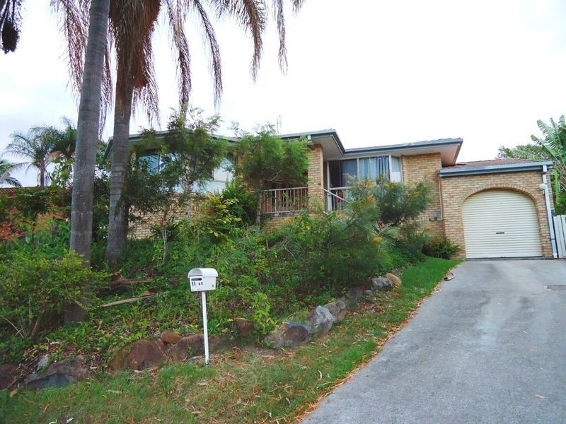 11 Marble Drive, Carrara QLD 4211