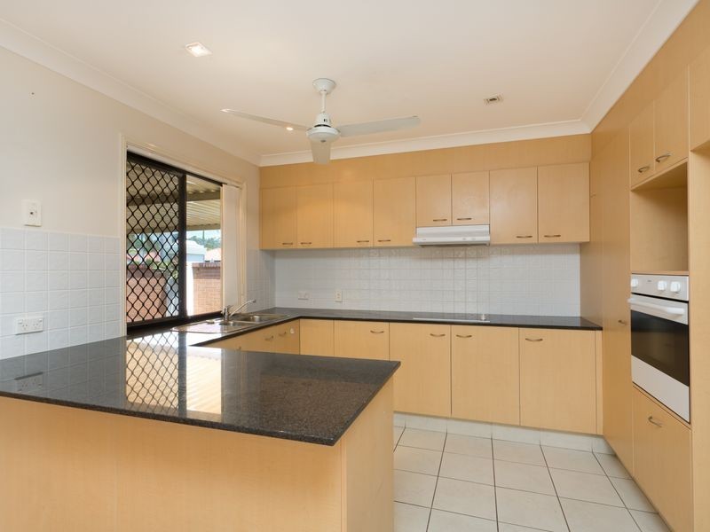 211/64 Gilston Road, Nerang QLD 4211