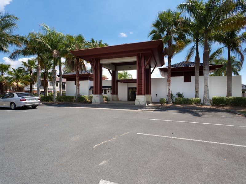 211/64 Gilston Road, Nerang QLD 4211