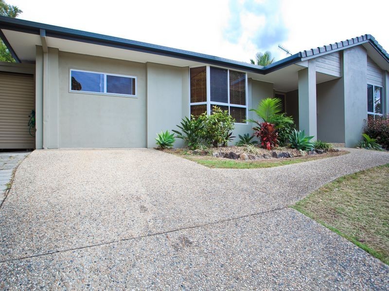 68 Renfrew Drive, Highland Park QLD 4211