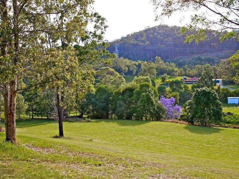 218 Clagiraba Road, Mount Nathan QLD 4211