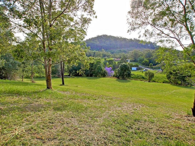 218 Clagiraba Road, Mount Nathan QLD 4211