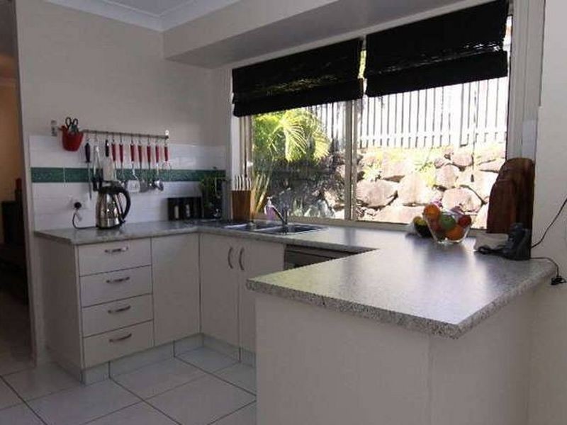 6 Coolawin Place, Nerang QLD 4211