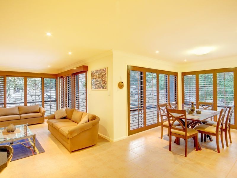 28 Marriott Way, Highland Park QLD 4211