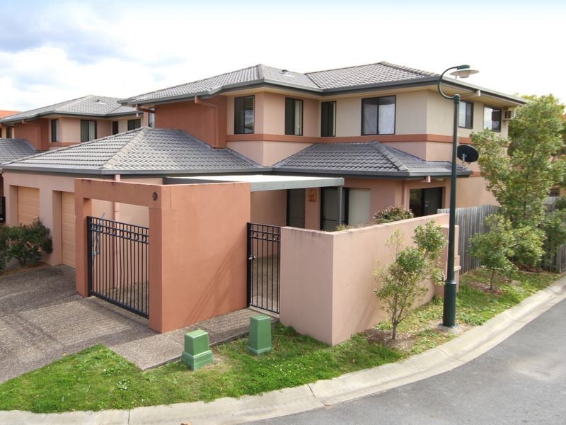 25/1 Secondary Street, Upper Coomera QLD 4209