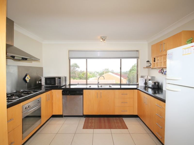 171 Alexander Drive, Highland Park QLD 4211