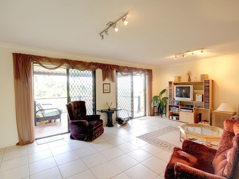 171 Alexander Drive, Highland Park QLD 4211