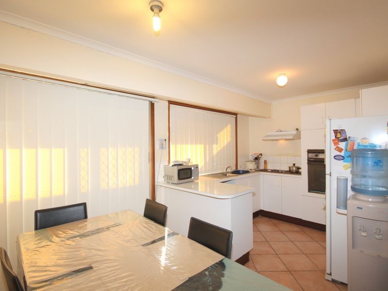 2/15 Galloway Drive, Ashmore QLD 4214