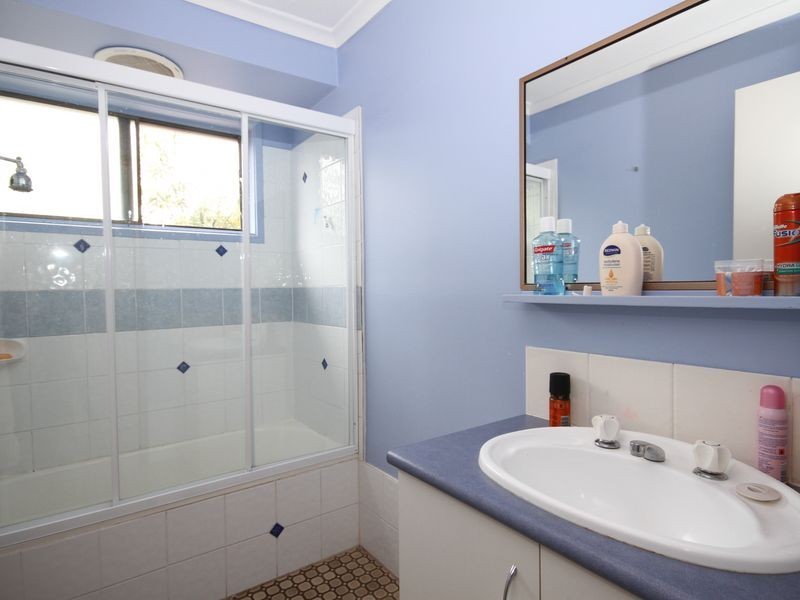 28 Pappas Way, Carrara QLD 4211