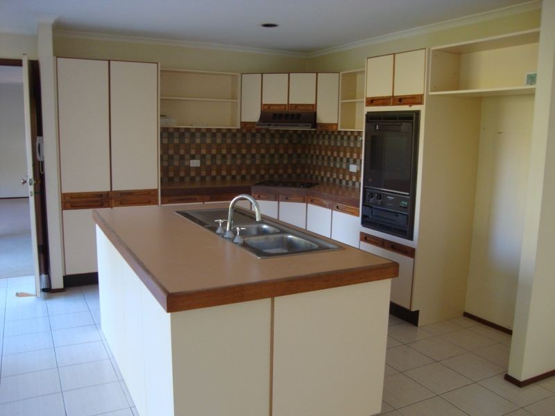 32 Riverlea Waters Drive, Nerang QLD 4211