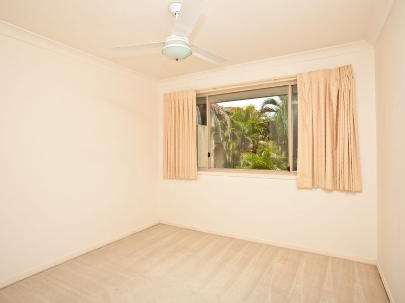 6/152 Palm Meadows Drive, Carrara QLD 4211