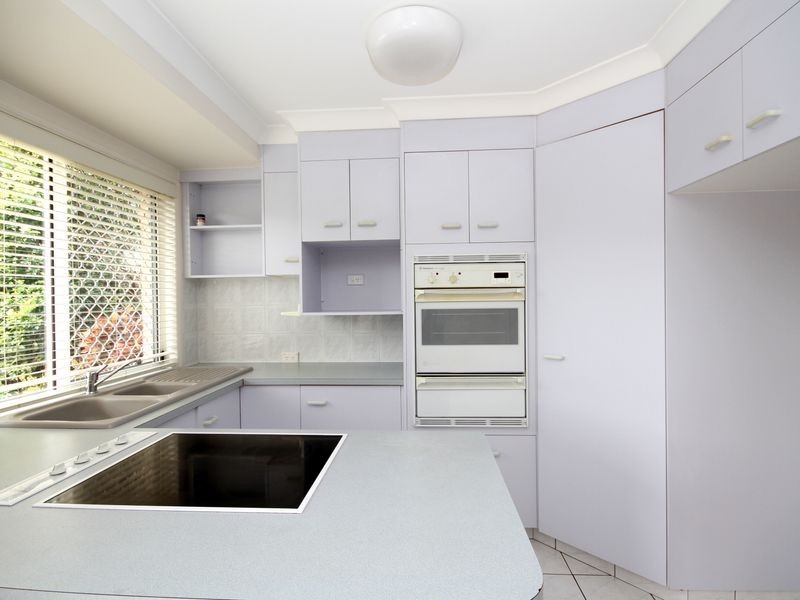 13/164 Alexander Drive, Highland Park QLD 4211