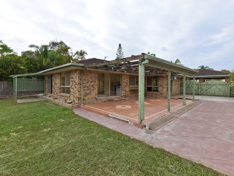 77 Chisholm Road, Carrara QLD 4211